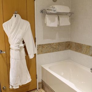 Deluxe Family Twin Room